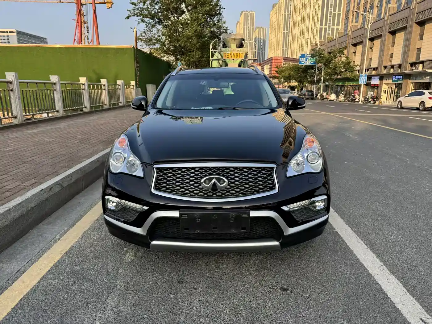 Infiniti QX50 2017 2015 2.5L Enjoyment Edition