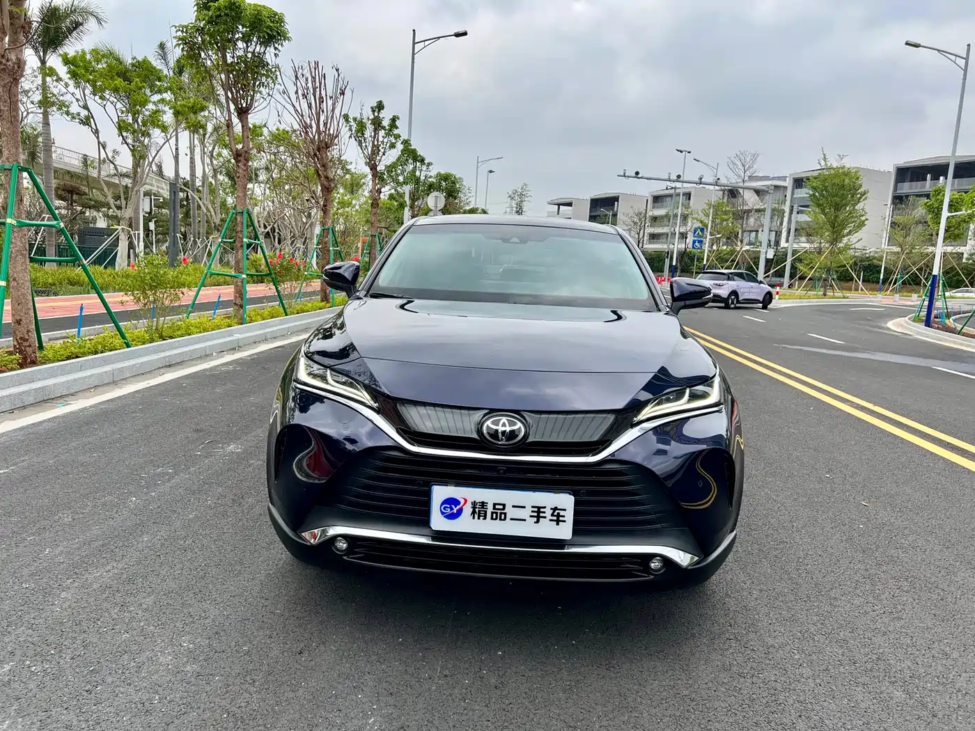 Toyota Lingfang HARRIER 2022 2.0L CVT 2WD Premium Edition фото 23