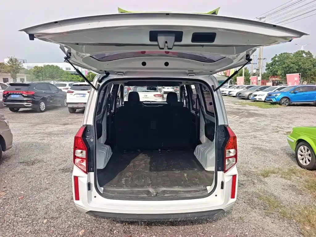 Wuling Motors Wuling Hongguang PLUS 2024 2020 1.5L Manual Standard 5-seater