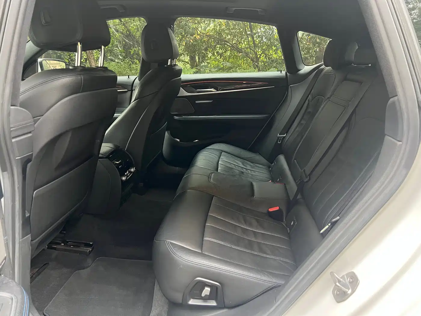 BMW 6 Series GT 2018 630i M Sport Package фото 9