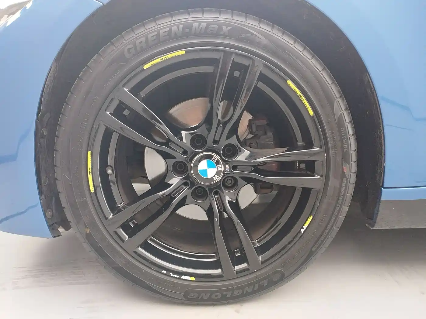 BMW 3 Series 2017 320i M Sport фото 10