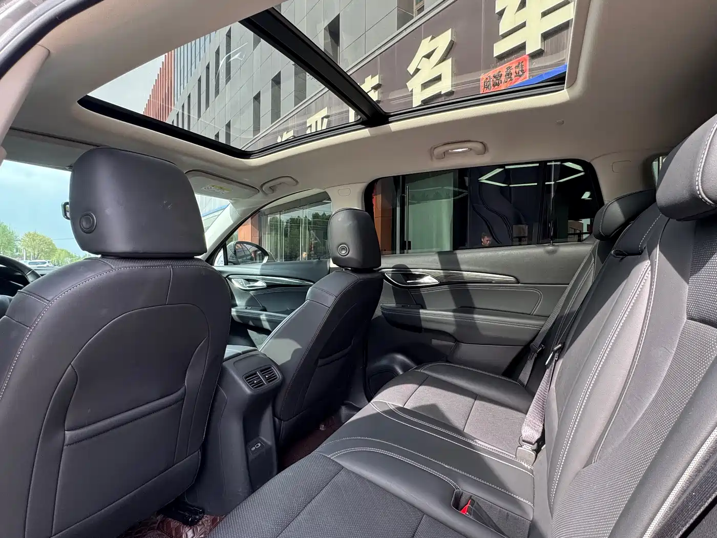 Buick Envision Plus 2023 Enclave Plus 652T 5-Seater AWD Luxury фото 11