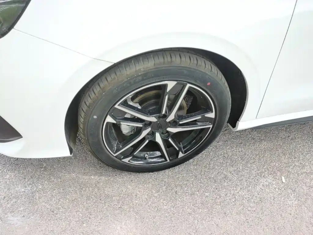 Geely Binrui 2026 2024 Binrui COOL 1.5T DCT Soaring Dragon Edition