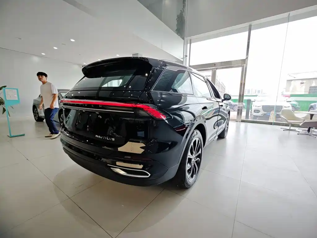 Lincoln Nautilus 2026 2026 2.0T 4WD Luxury Edition