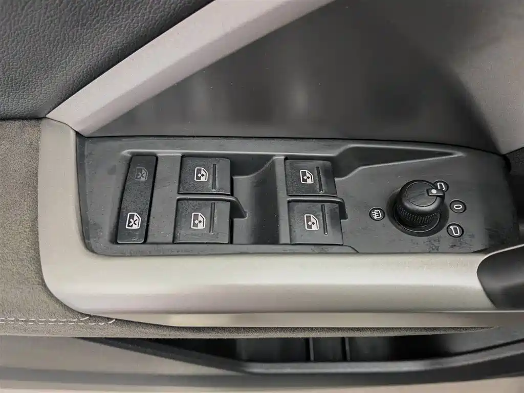 Audi Q3 2021 35 TFSI Progressive Sport фото 9