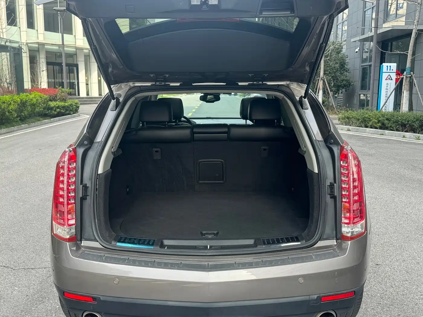 Cadillac SRX 2012 3.0L Comfort фото 10