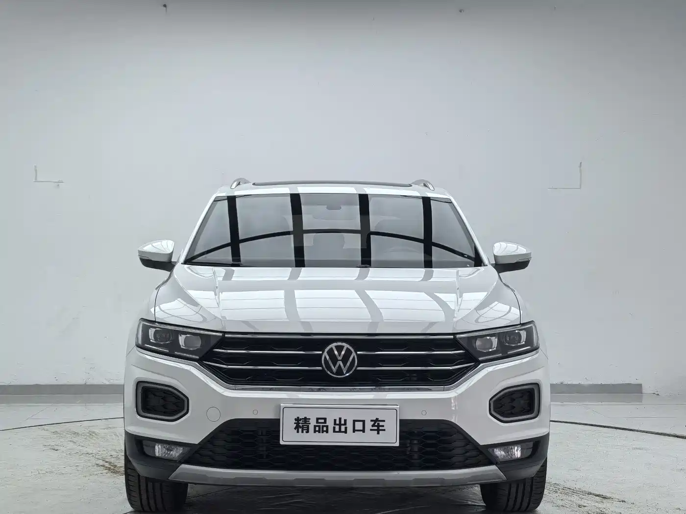 Volkswagen T-Roc, миниатюра 2