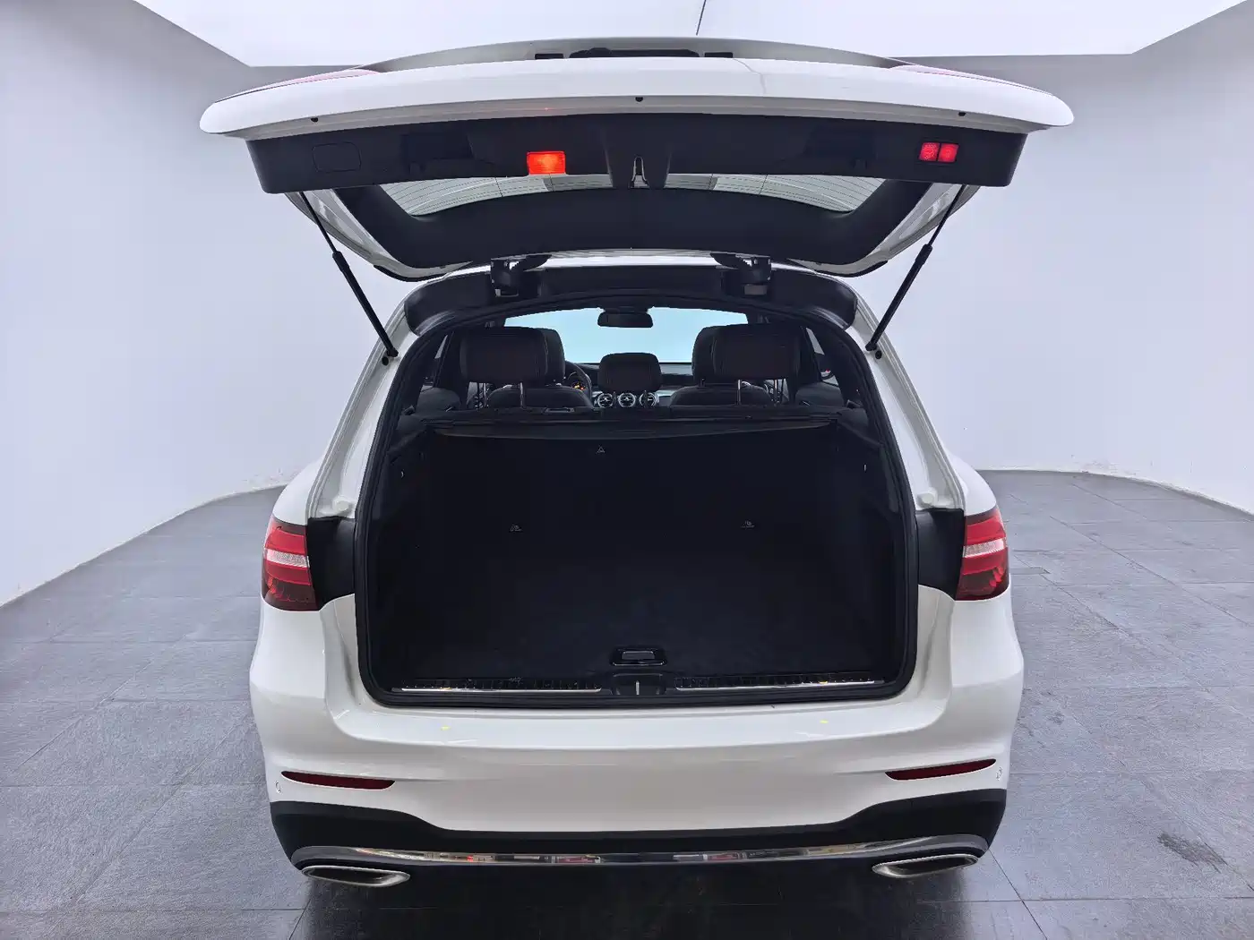 Mercedes-Benz GLC 2019 GLC 260 L 4MATIC Luxury фото 22
