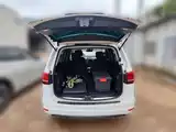 Фото 15 - Volkswagen Sharan