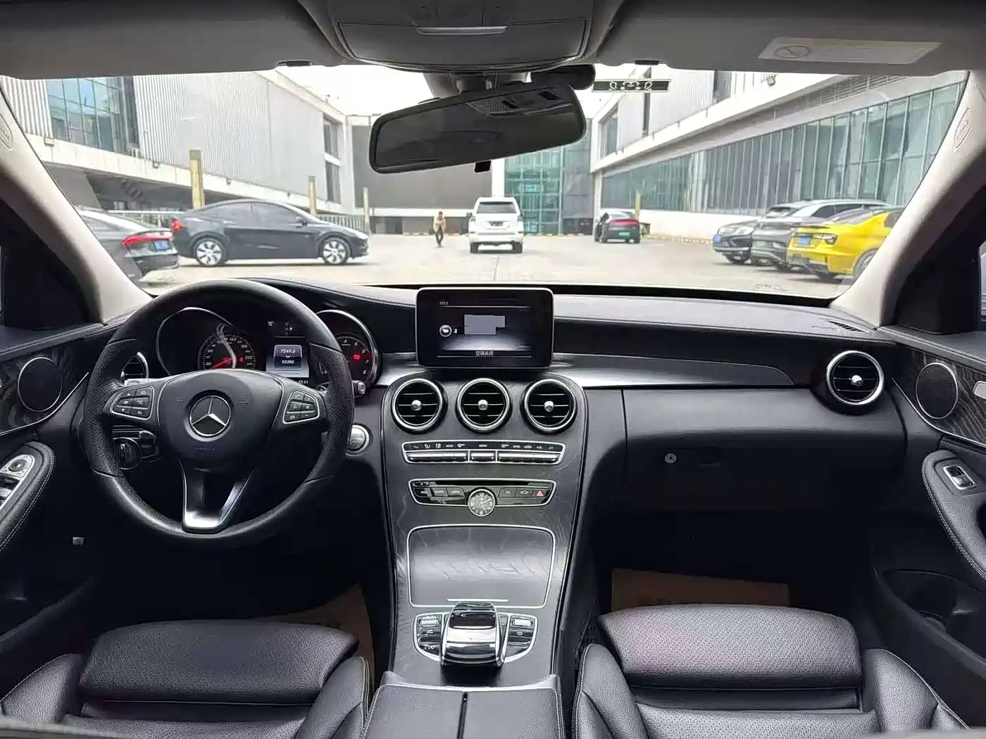 Mercedes-Benz C-Class 2017 C 200 L Sport фото 6