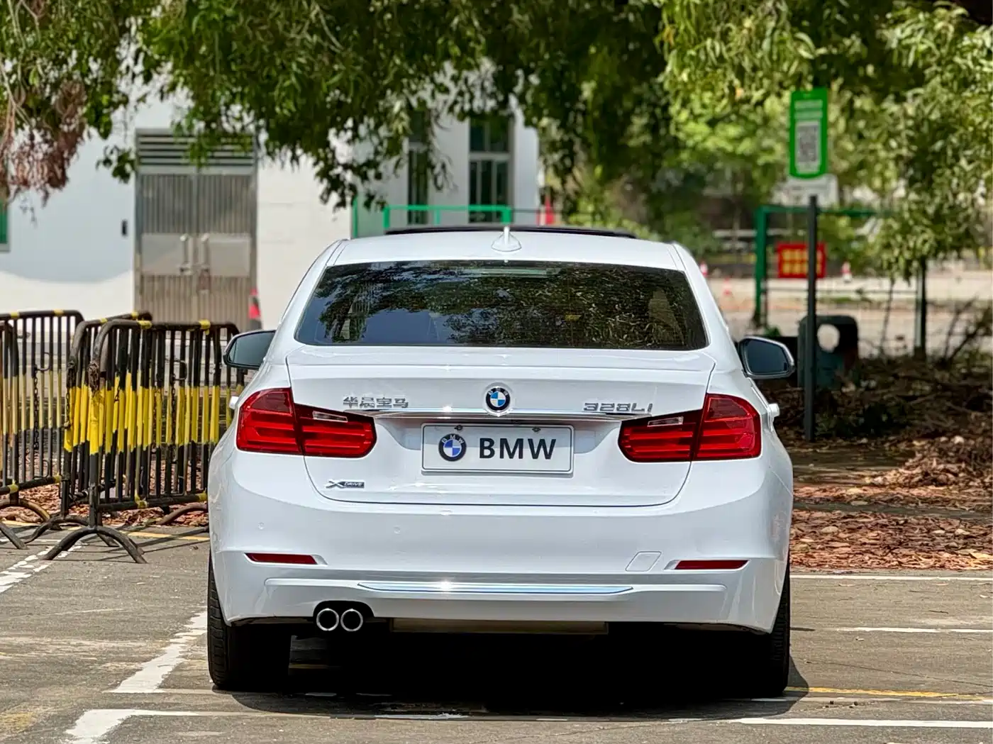 BMW 3 Series 2014 328Li xDrive Luxury Design Package фото 20