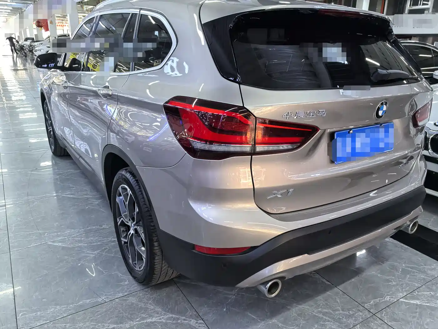 BMW X1 2022 sDrive25Li Leading фото 4
