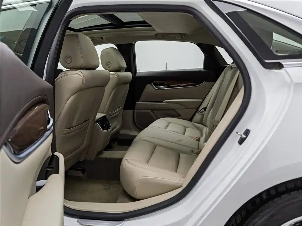 Cadillac XTS 2017 28T Elite фото 15