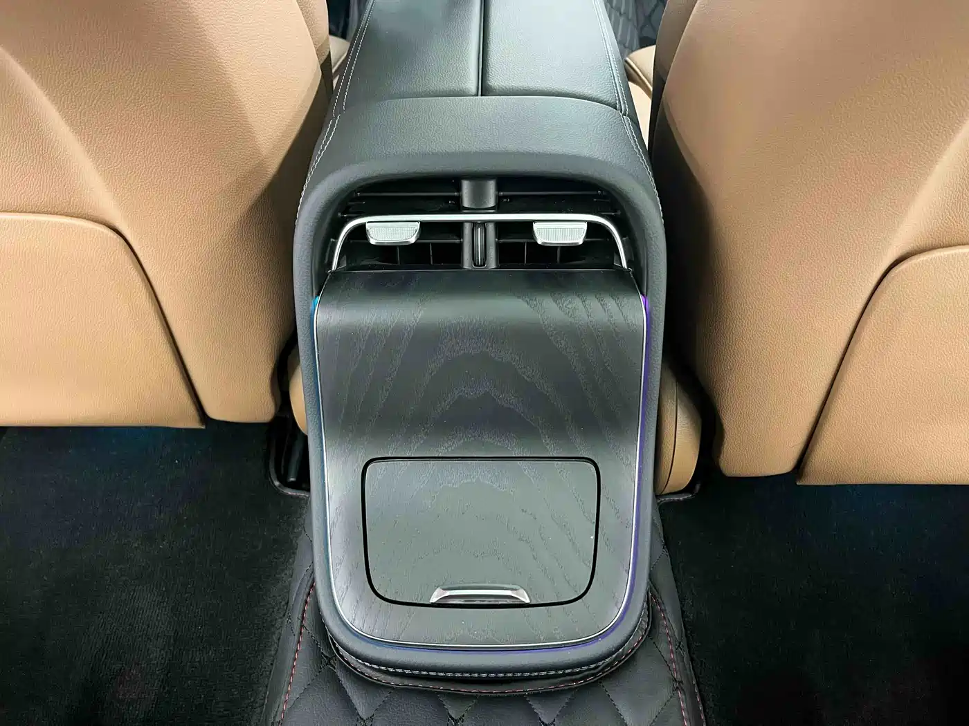 Mercedes-Benz E-Class 2024 E 300 L Fashion Sport фото 16