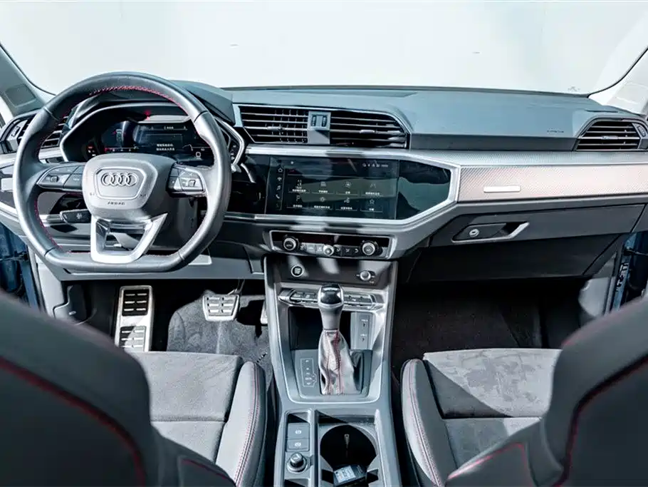 Audi Q3 2023 40 TFSI RS Kit Speed Edition фото 13
