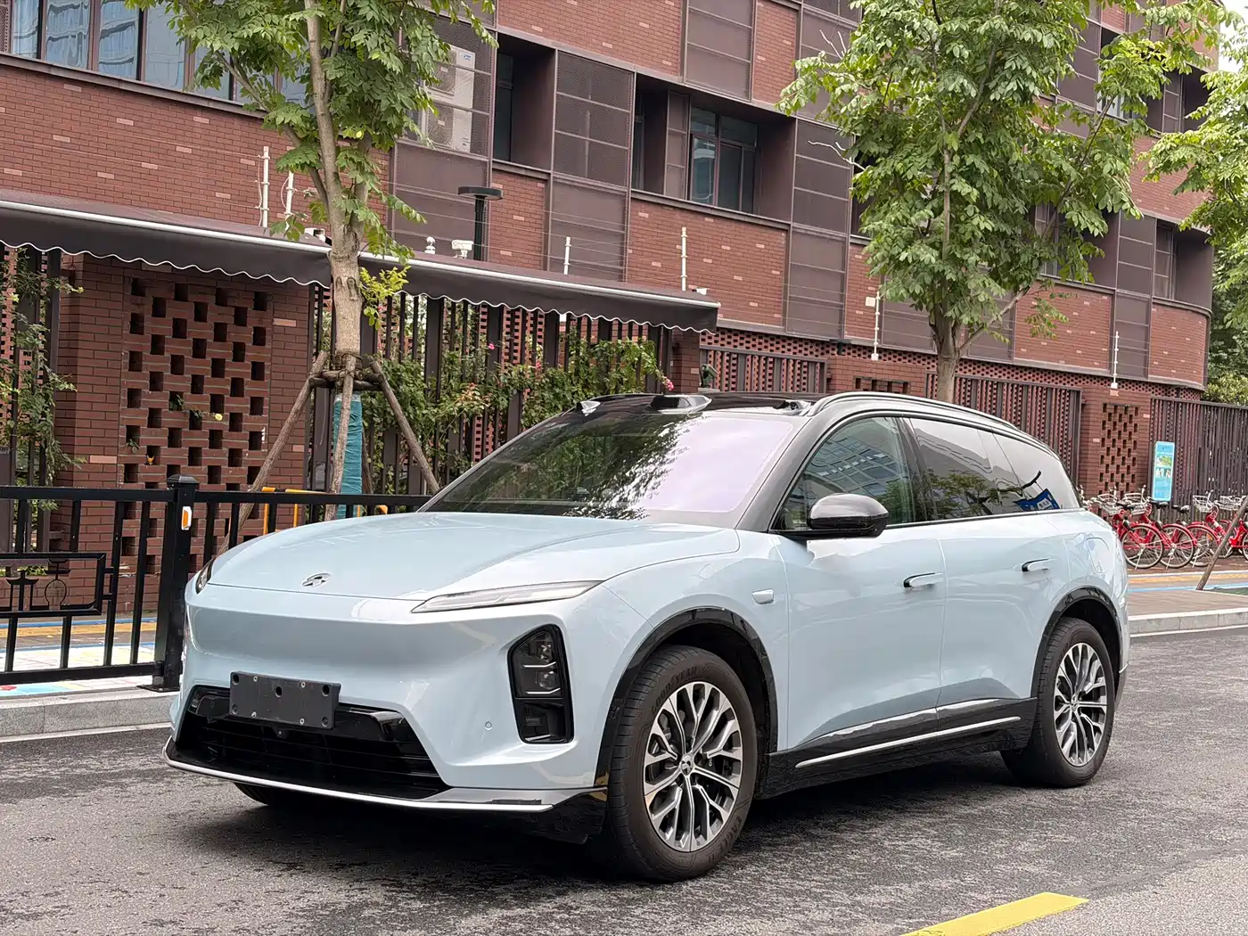 NIO ES6 2025