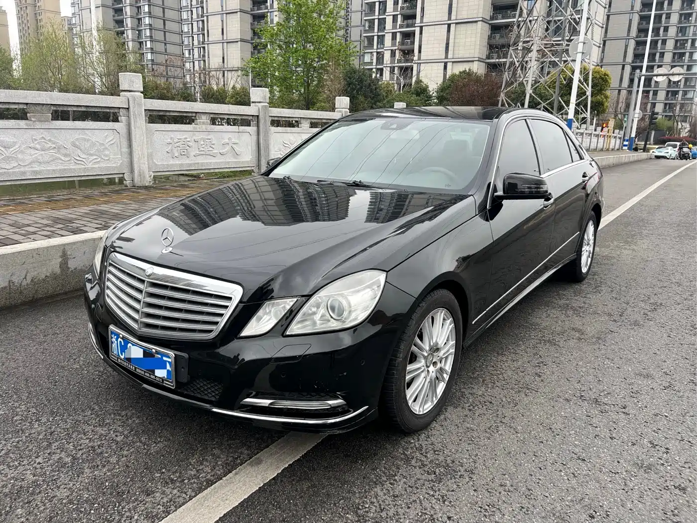 Mercedes-Benz E-Class 2012 E 300 L Elegance Model