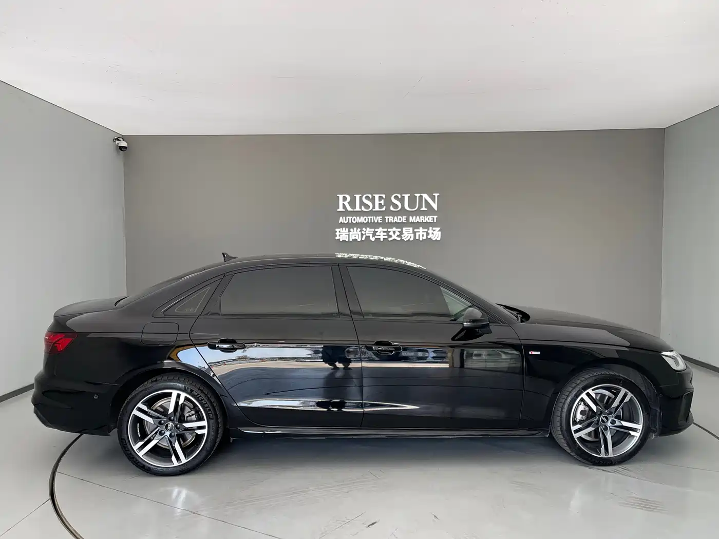 Audi A4L 2022 40 TFSI Luxury Dynamic фото 11