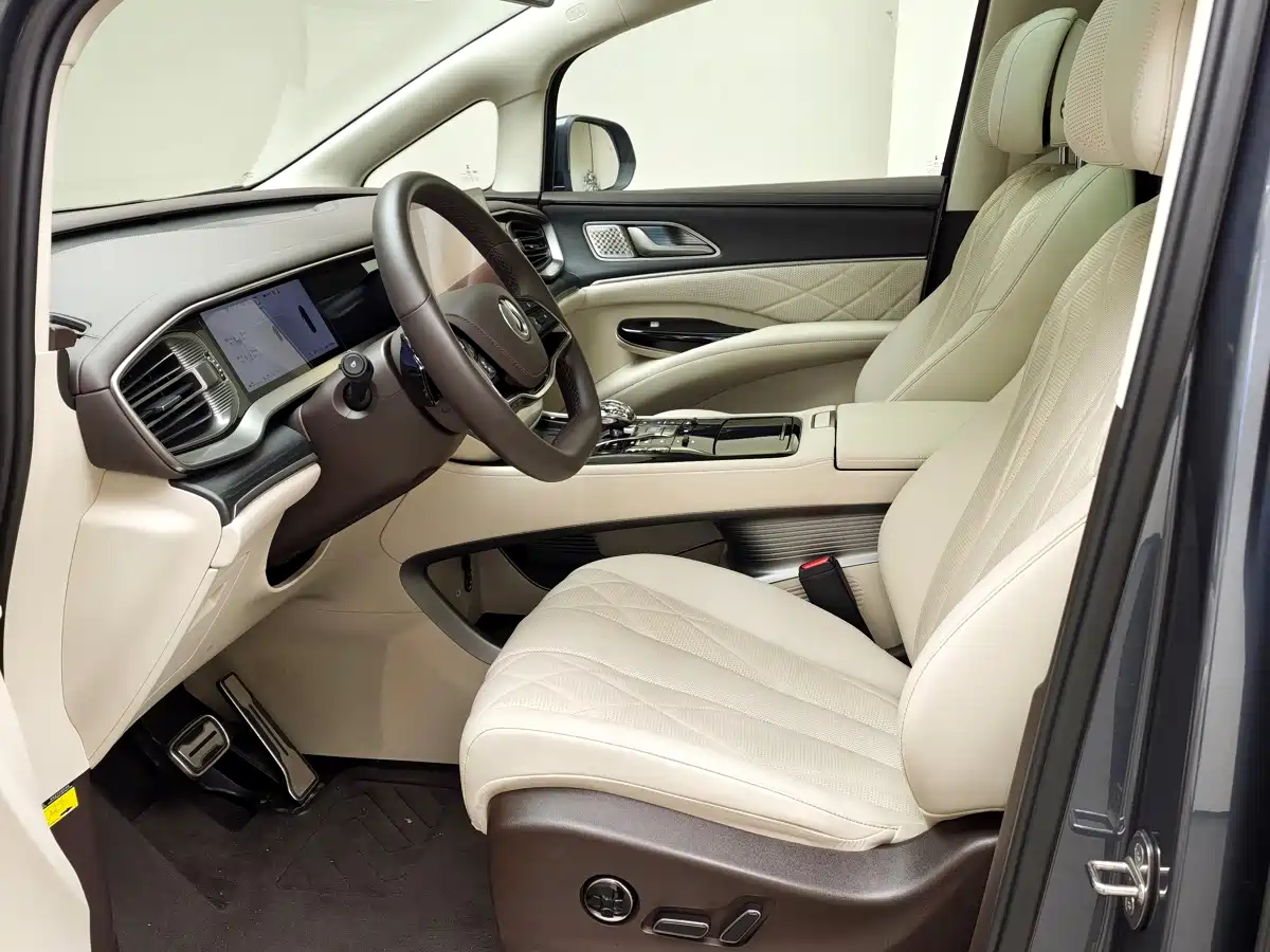 Denza D9 2025 Model DM-i Smart Drive Edition 1020 AWD Flagship фото 11