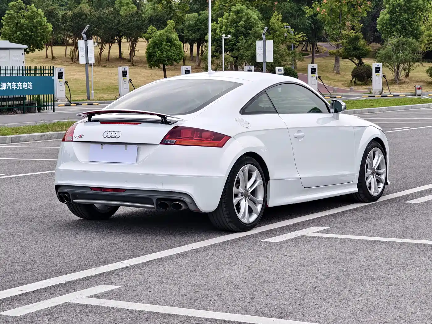 Audi TTS 2012 2011 Model TTS Coupe 2.0TFSI quattro