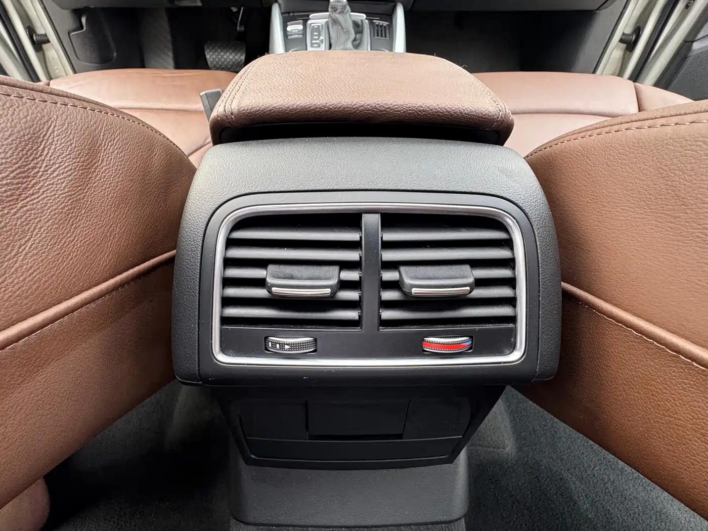 Audi Q5 2015 40 TFSI Technology фото 15