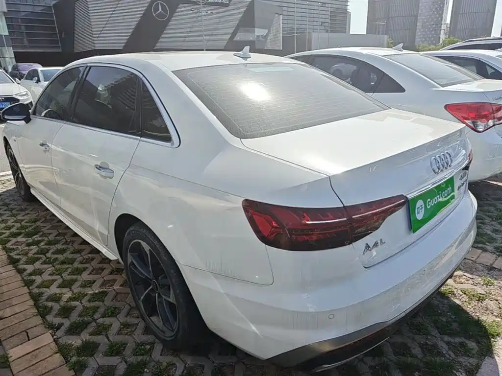 Audi A4L 2024 40 TFSI Fashion Dynamic фото 5