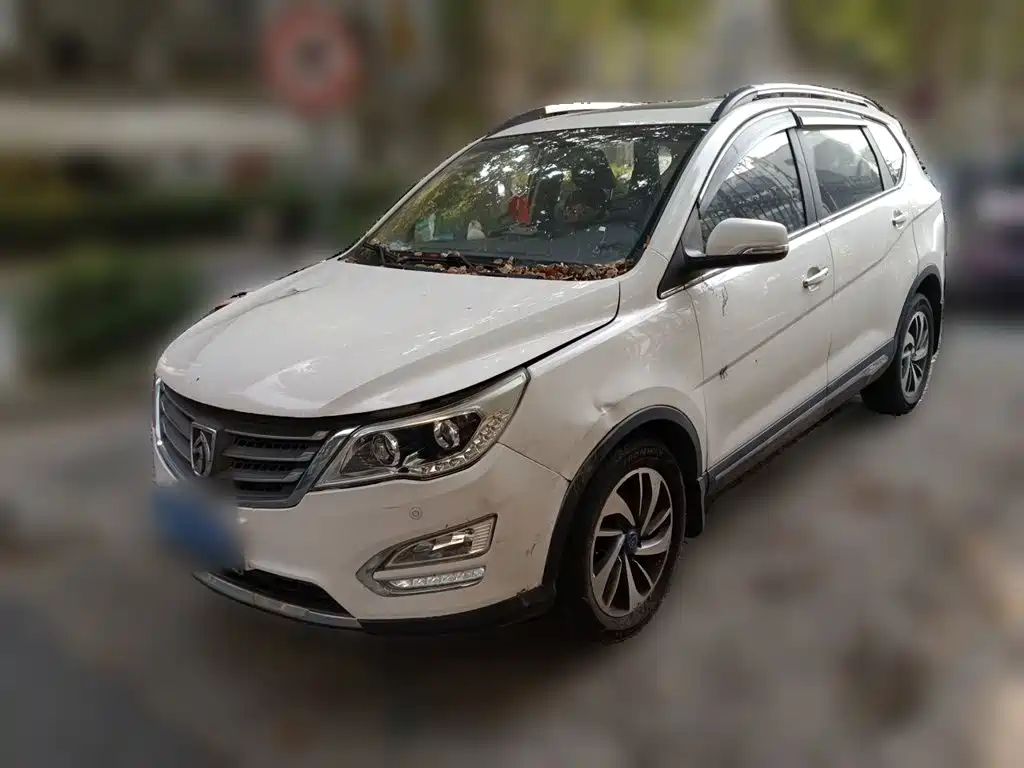 Baojun 560 2016 2015 1.8L Manual Luxury