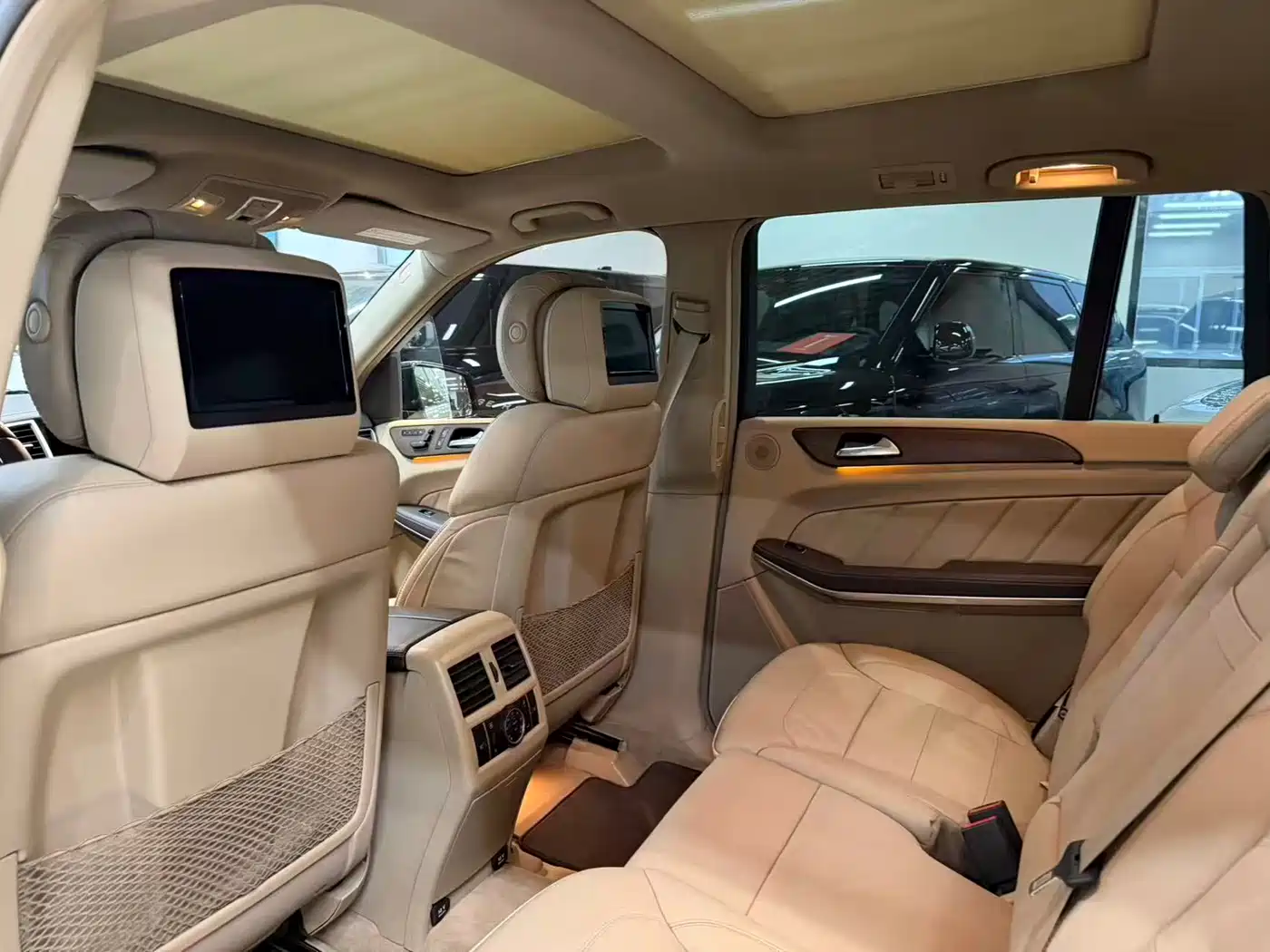 Mercedes-Benz GL-Class 2013 GL 500 4MATIC фото 12
