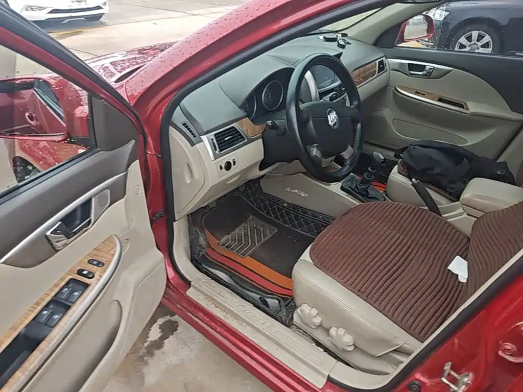 Фото 16 - Buick Excelle