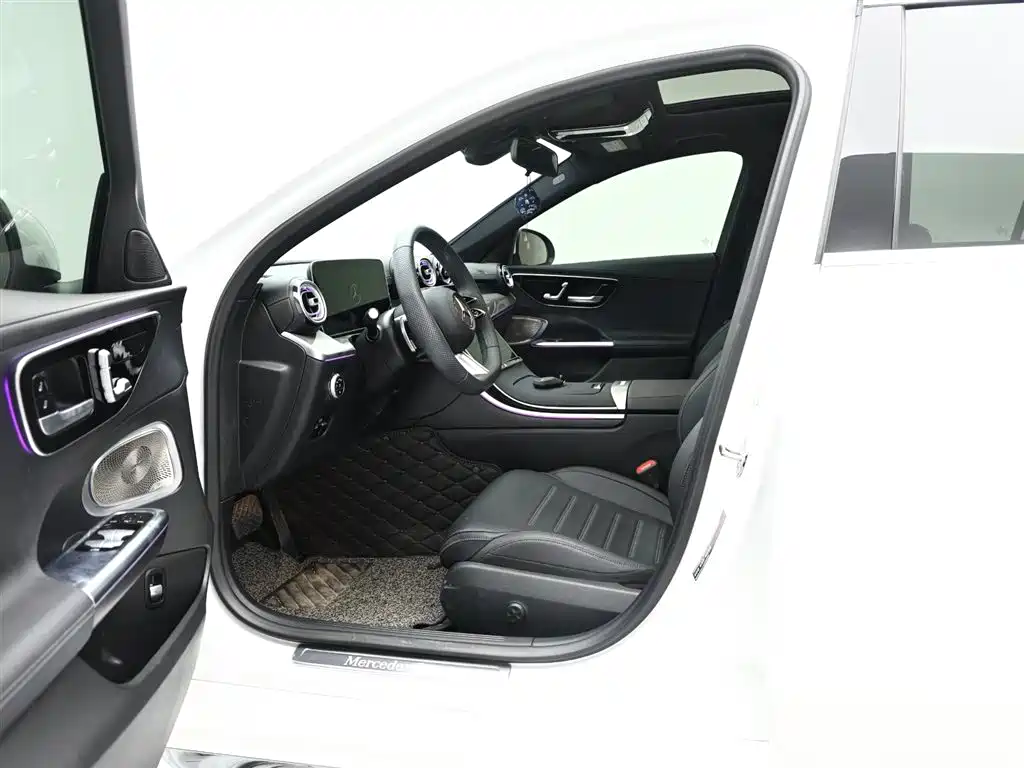 Mercedes-Benz C-Class 2023 Facelift C 260 L Sport Edition фото 10