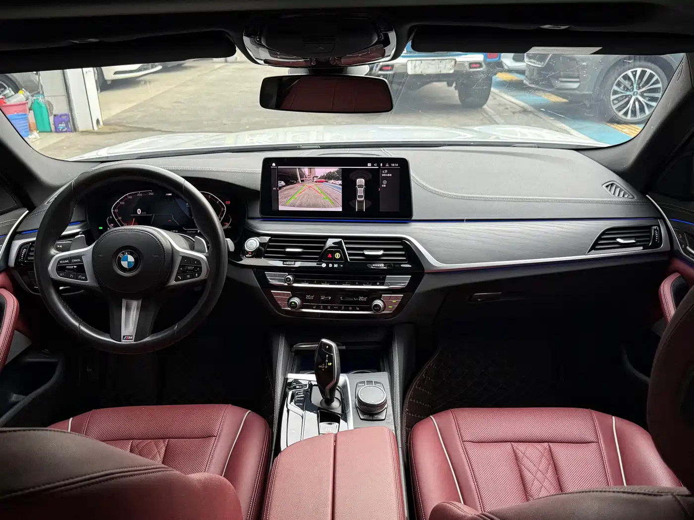 BMW 5 Series 2021 530Li Leading M Sport Package фото 11