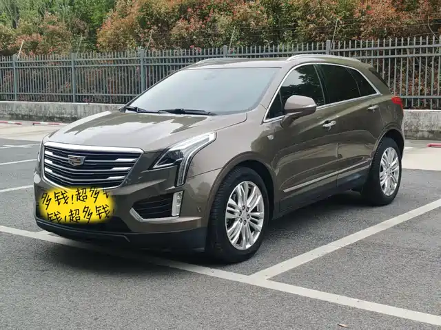 CADILLAC XT5