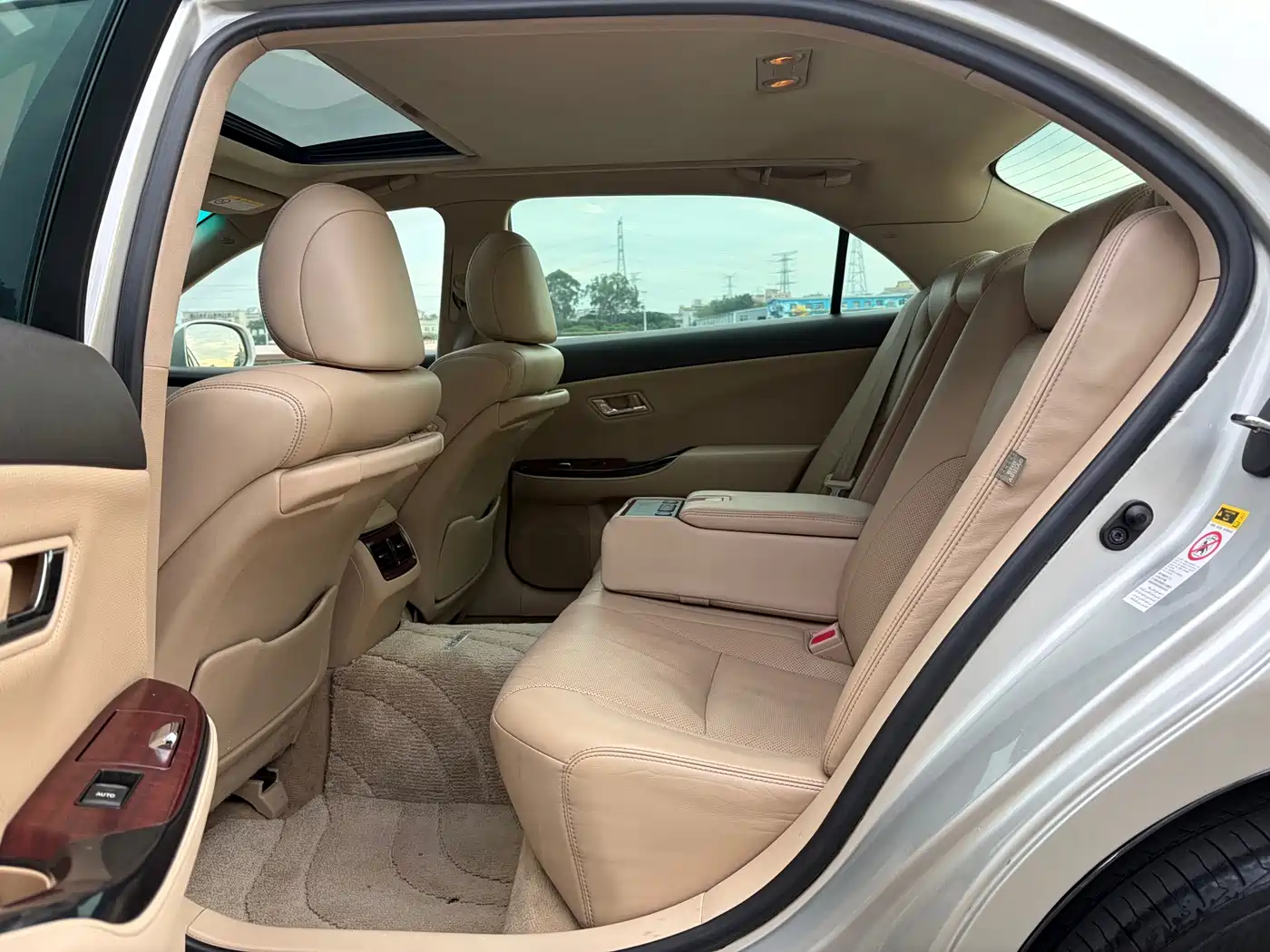 Toyota Crown 2010 3.0L Royal Saloon фото 6