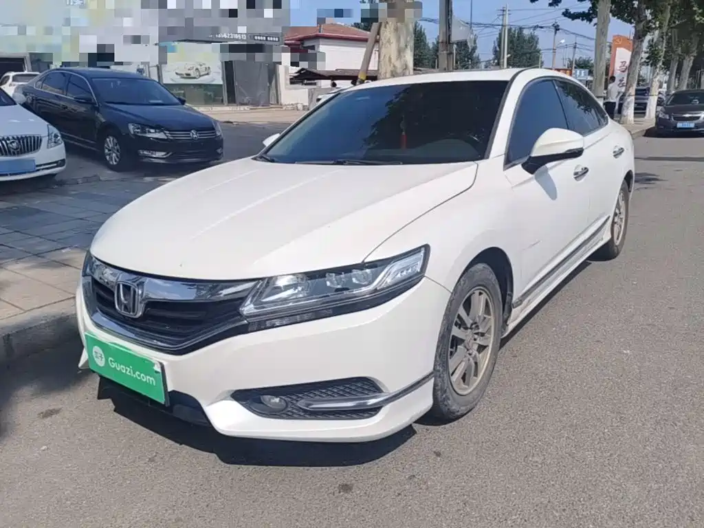 Honda Spirior 2015 2015 2.0L Premium Edition