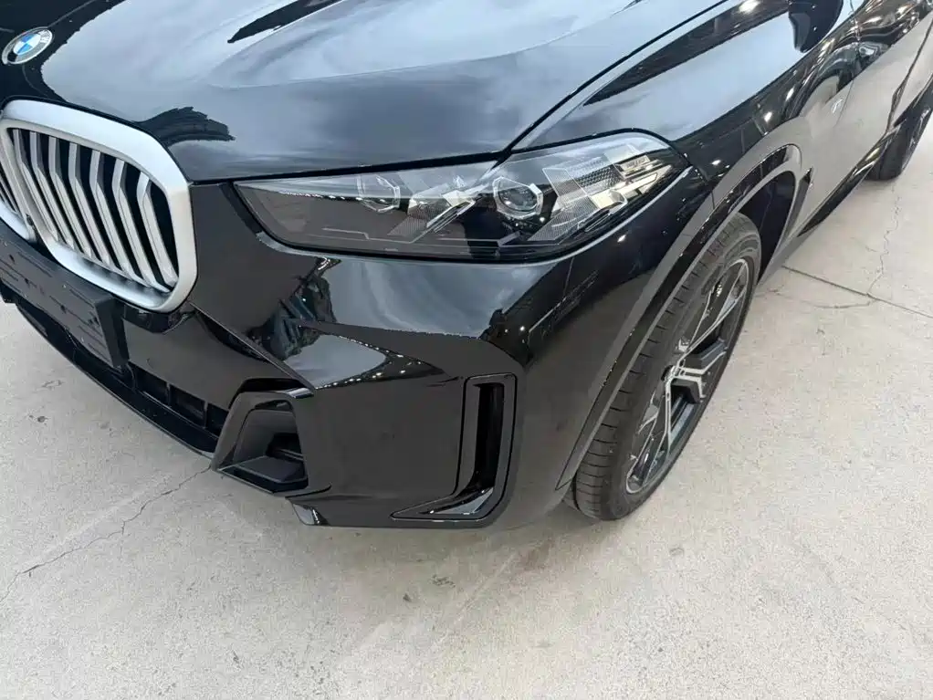 BMW X5 2026 2026 Facelift xDrive 30Li Exclusive M Sport Shadowline Package