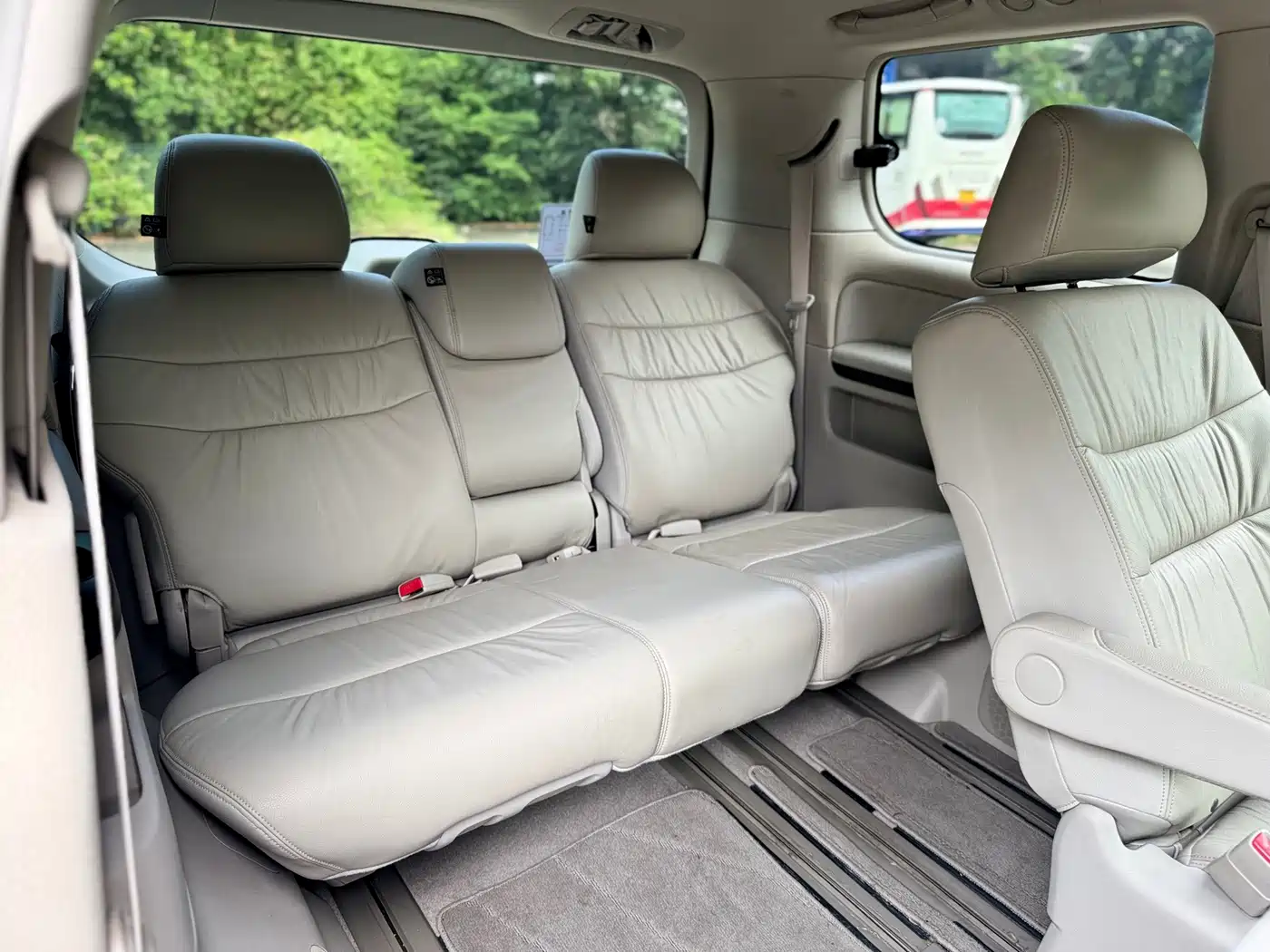 Honda Elysion 2014 2012 2.4L VTi-S Premium Edition