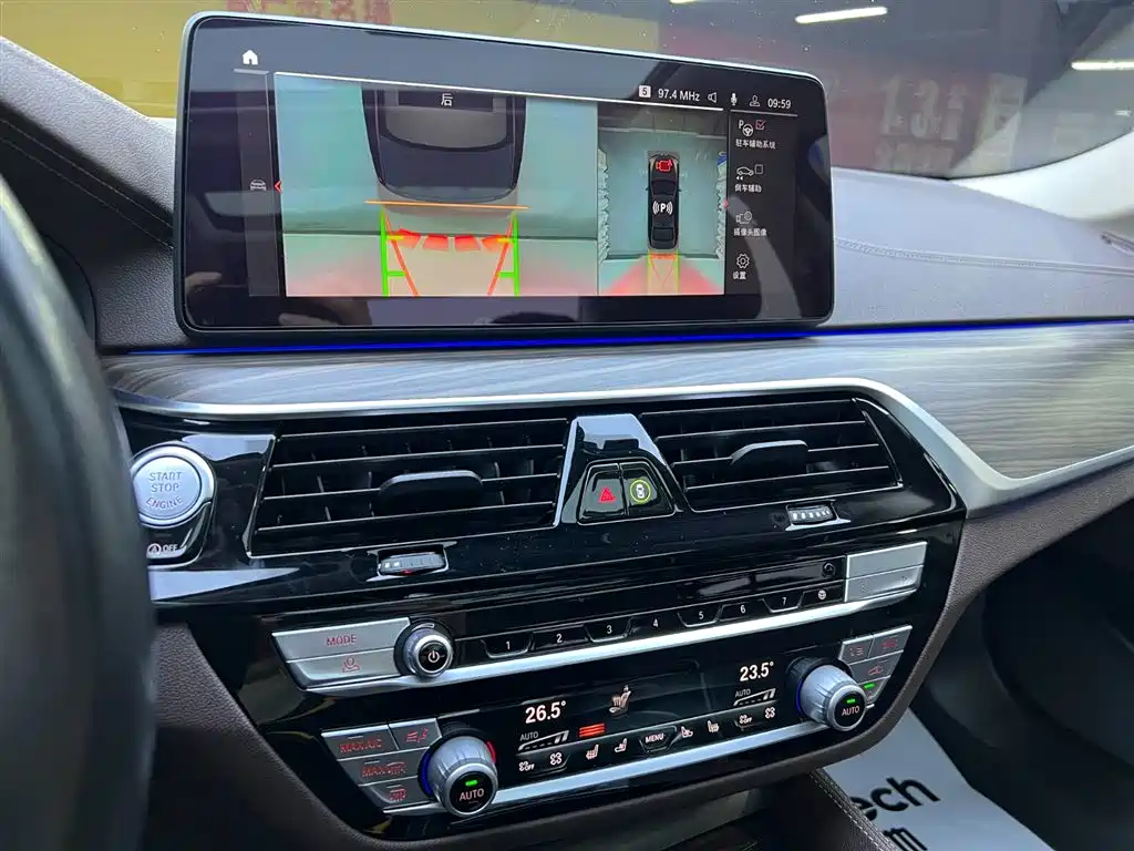 BMW 5 Series 2021 530Li Premium Luxury Package фото 13
