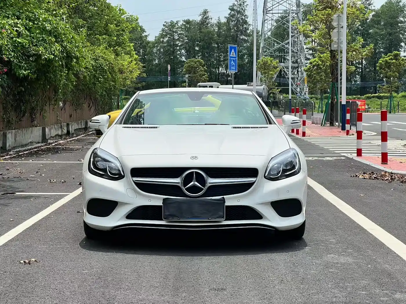 Mercedes-Benz SLC 2018 SLC 260 Dynamic фото 2