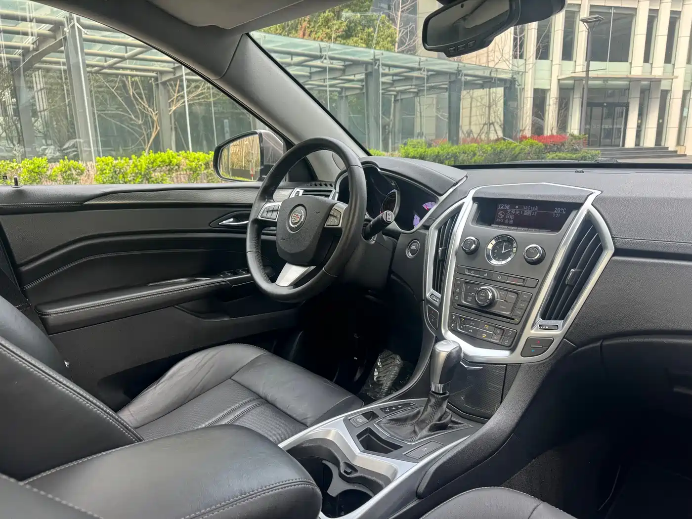 Cadillac SRX 2012 3.0L Comfort фото 16