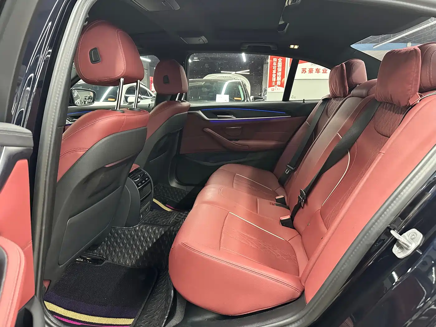 BMW 5 Series 2023 530Li Leading M Sport Package фото 5