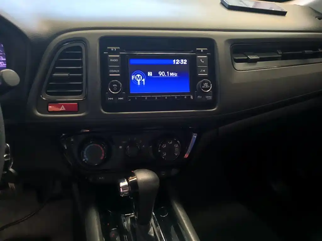 صورة 13 - Honda Vezel