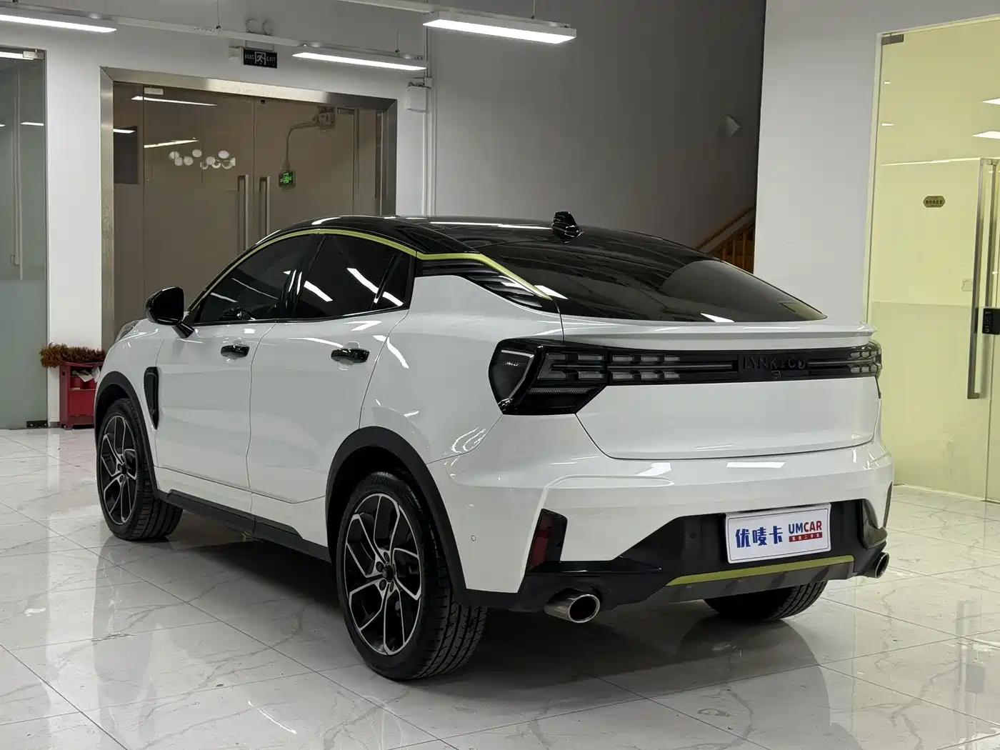 2023 Lynk & Co 05