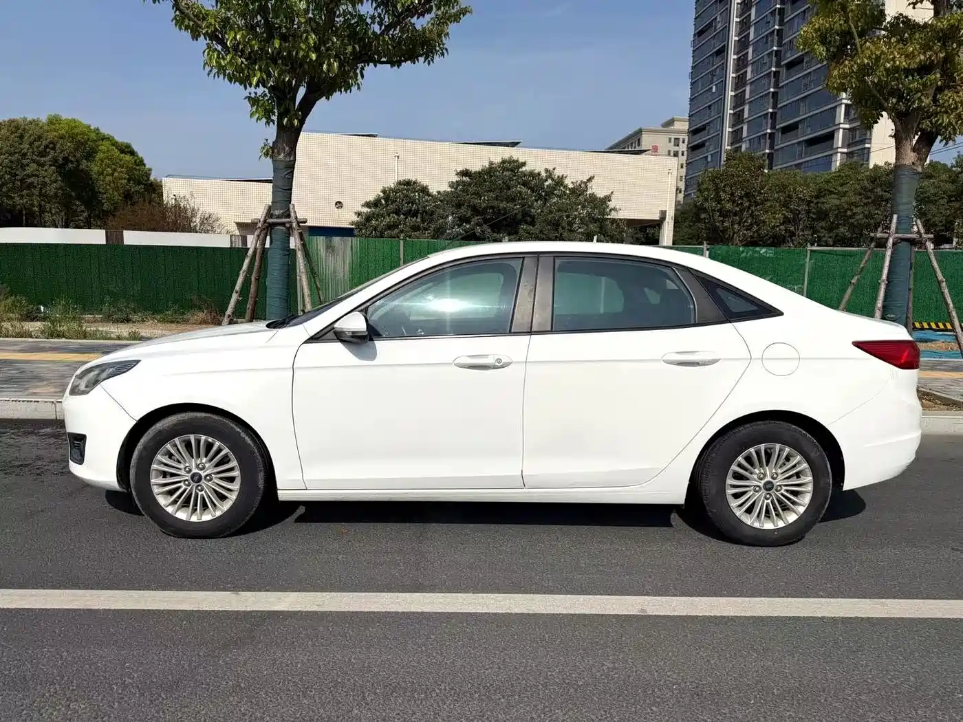 Ford Escort 2015 2015 1.5L Automatic Comfort