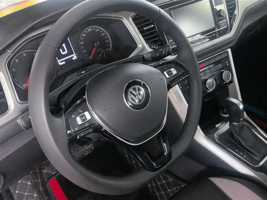 Volkswagen T-ROC 2019 230TSI DSG 2WD Progressive Type China V фото 15