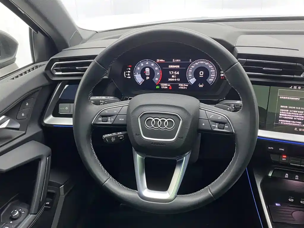 Audi A3 2025 Facelift A3L Limousine 35TFSI Flying Spur Premium фото 16