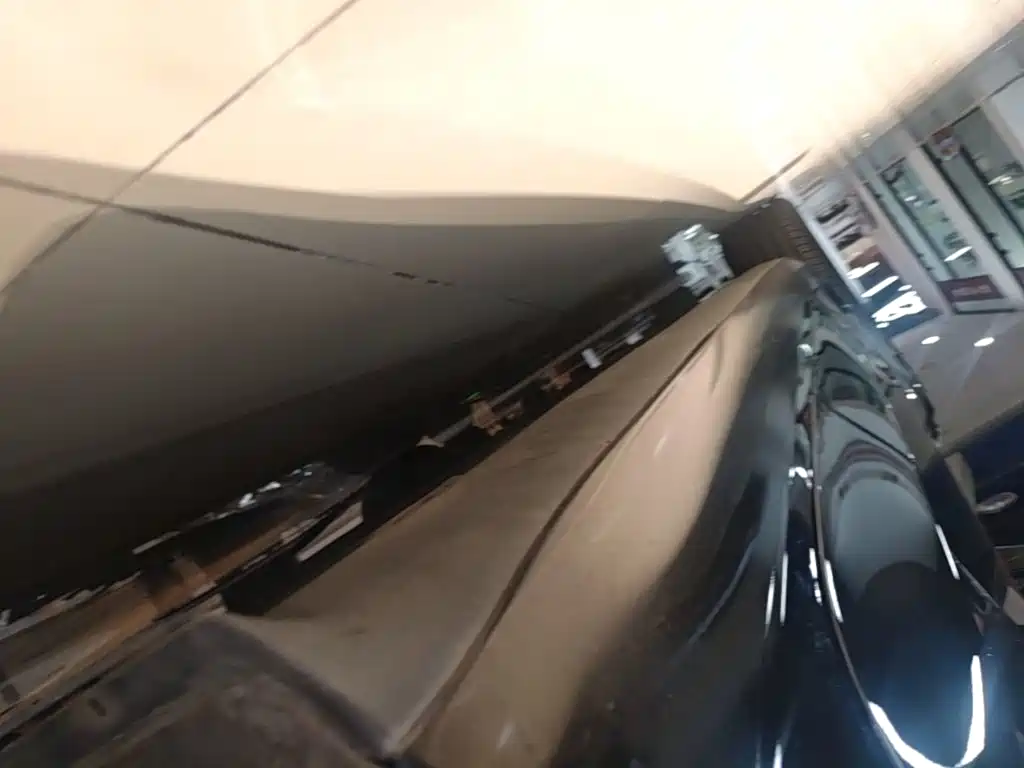 Фото 22 - Tesla Model 3
