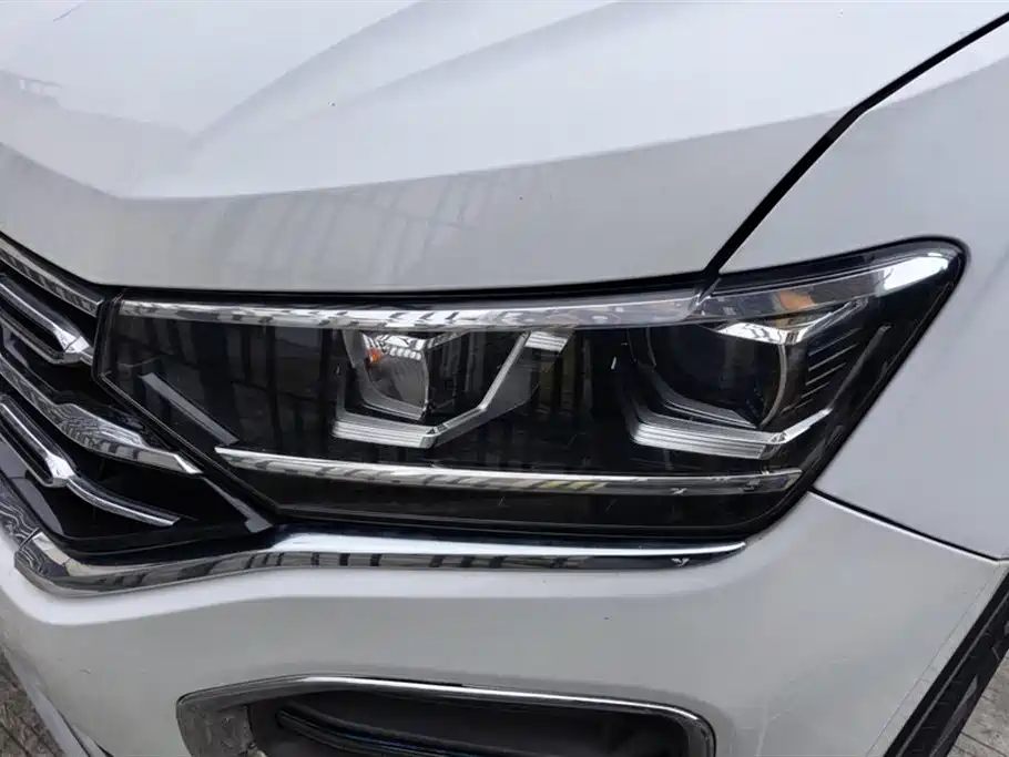 Volkswagen Tayron 2019 330TSI 4WD Luxury China VI фото 5