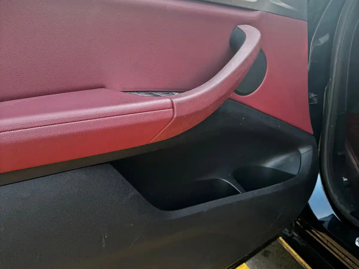 BMW iX3 2024 2023 Leading Type