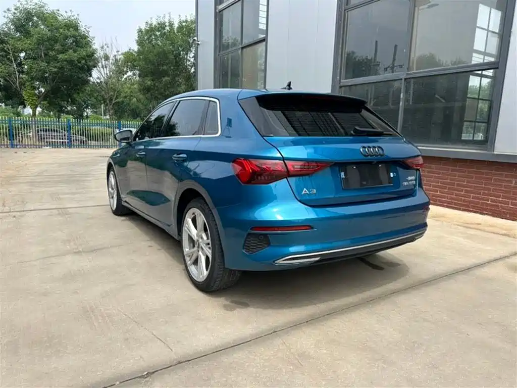 Audi A3 2022 Sportback 35 TFSI Style Elegance фото 5