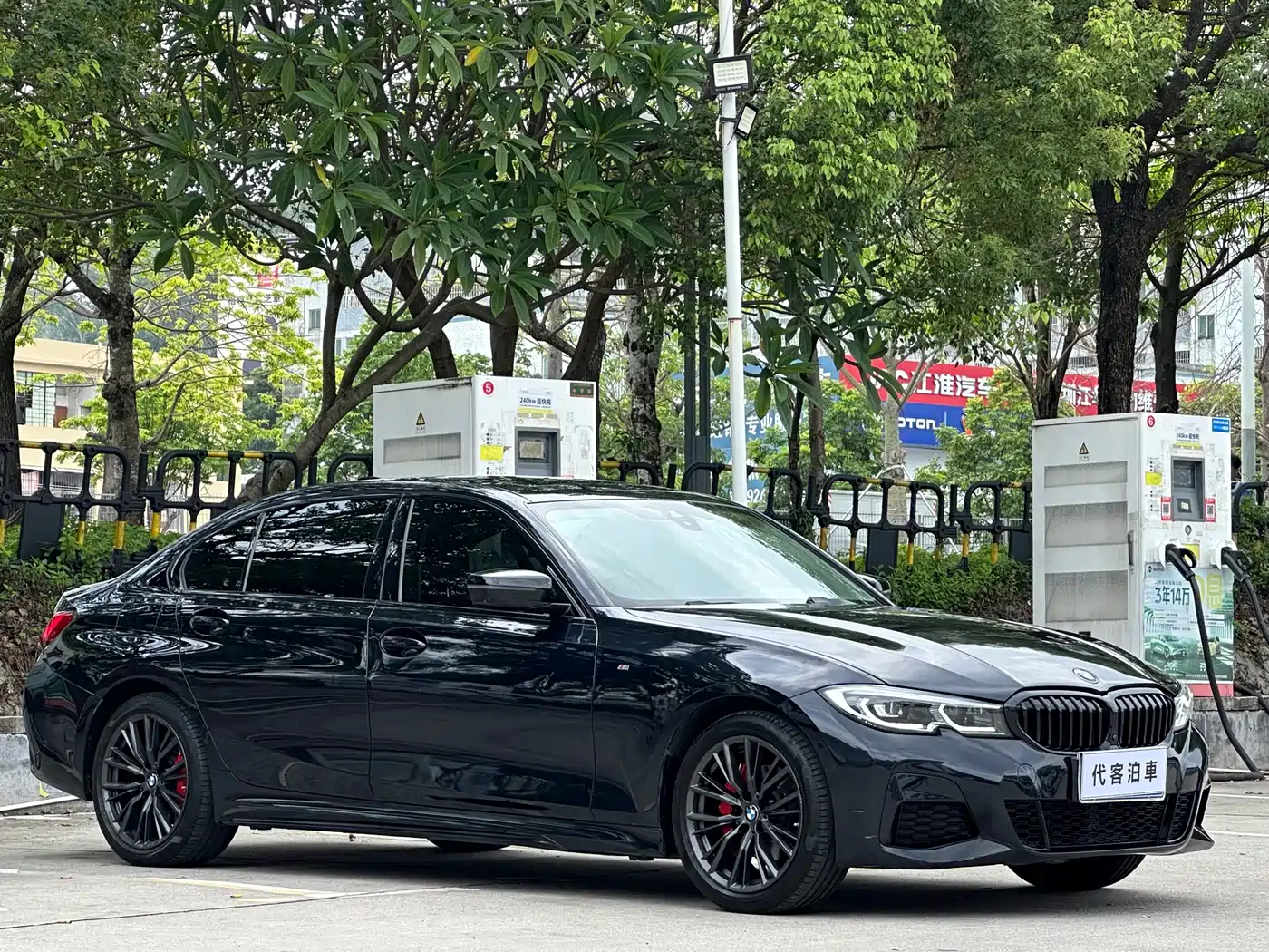 BMW 3 Series 2021 325Li M Sport Night Edition фото 2